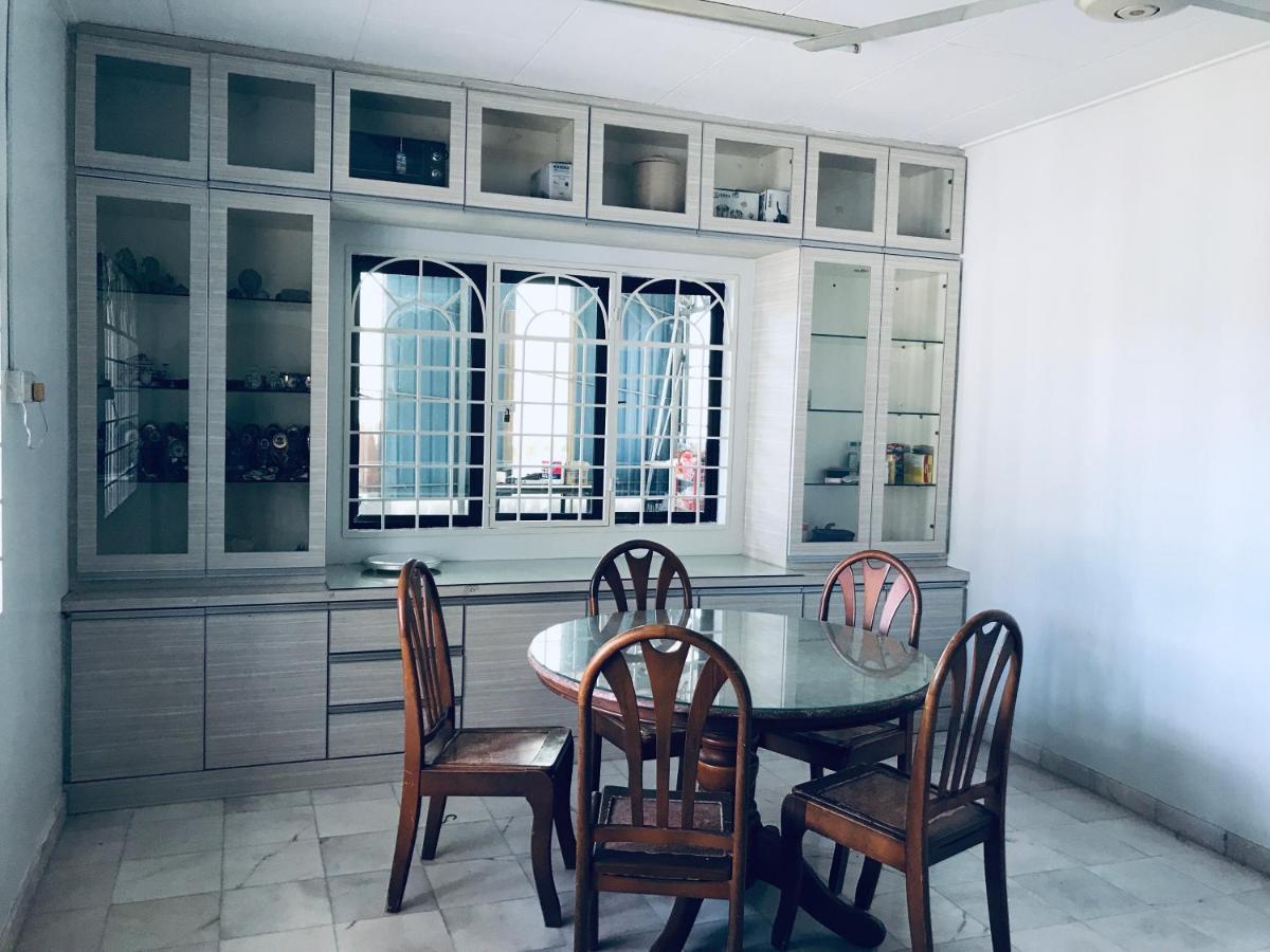 Cozy And Comfortable Homestay In Sungai Siput Exterior foto
